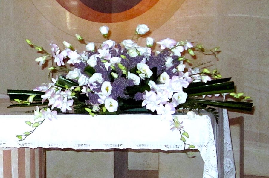 addobbo_lavanda_e_lisianthus, addobbi per matrimonio, addobbo lavanda, lavanda fresca addobbi