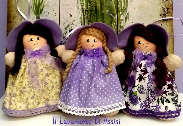 Bambola, bambola fatta a mano, bambola lavanda, bambola da regalare, regalare una bambola, bambole artigianali, bambola regalo di Natale, bambola in stoffa, bambola in tessuto, bambola fatta a mano vendita online