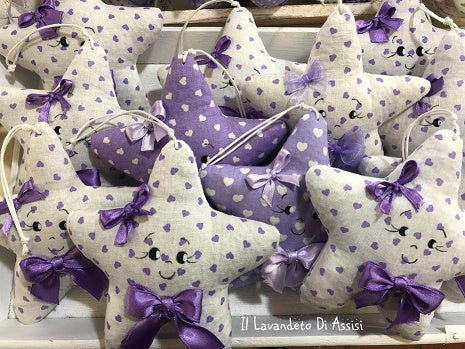 Sacchetti lavanda a forma di stelline, sacchetti lavanda, sacchetti con lavanda, idee regalo Natale utili, idee regalo Natale per amiche, sacchetti di lavanda, idee regalo Natale originali, regalo di natale per amica, regali di natale per mestre
